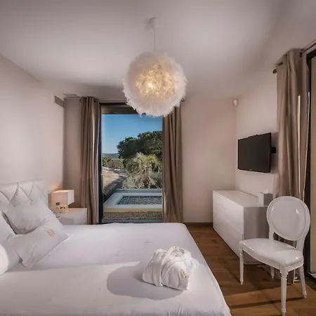 De Prestige A Ramatuelle Villa